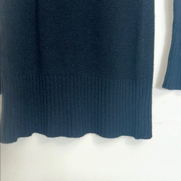 40. Dots Black V-Neck Knit Sweater Tunic size M - Picture 4 of 6